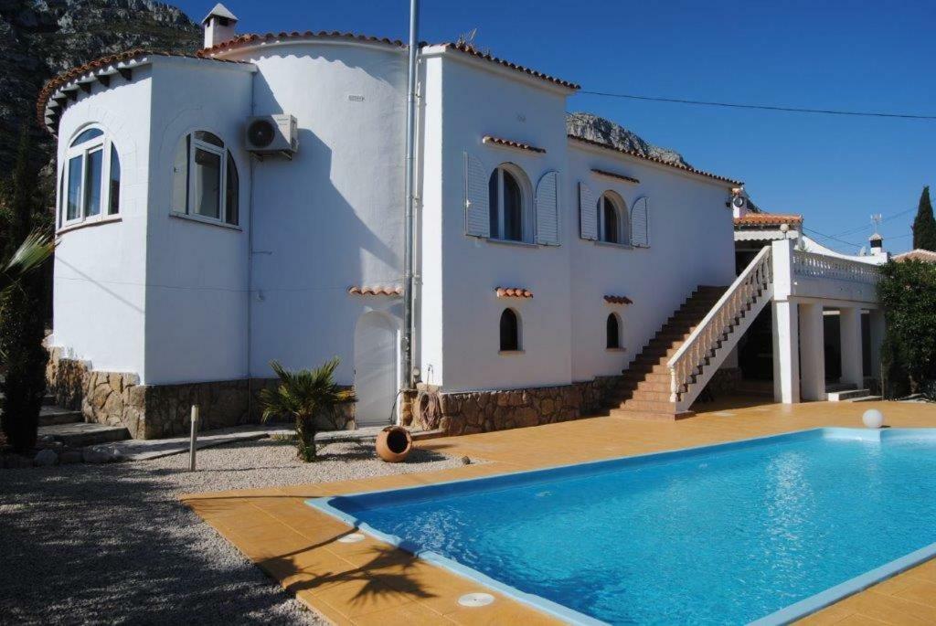 Villa Bozena Дения Экстерьер фото